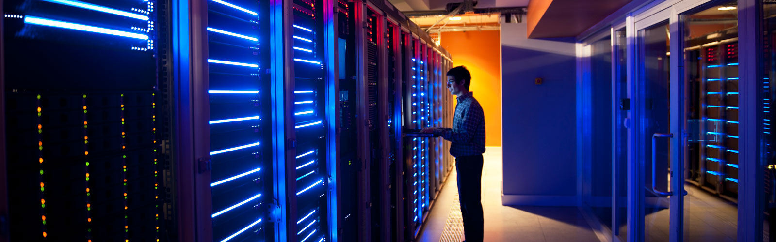 iS_20538868_LB_ITSol_Colocation-banner iS_20538868_LB_ITSol_Colocation-banner